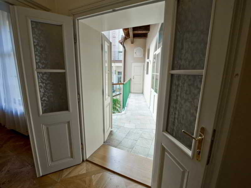 Bohemia Apartments Prague Centre Exteriör bild