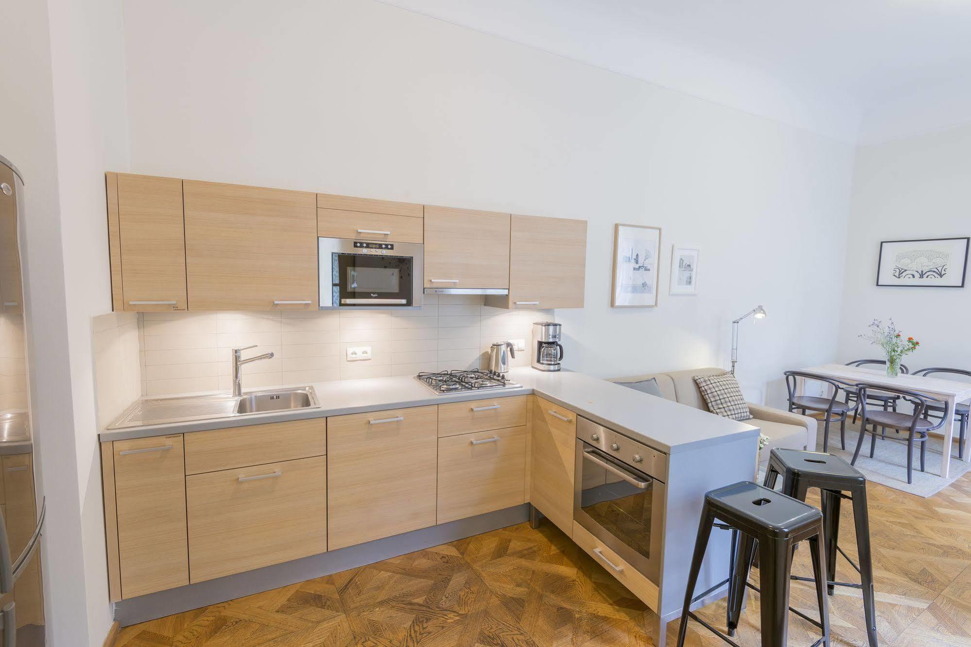Bohemia Apartments Prague Centre Exteriör bild