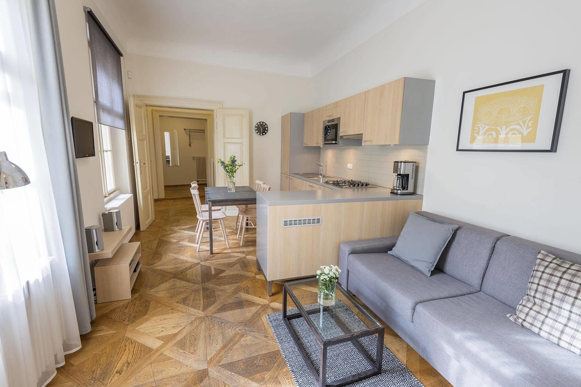 Bohemia Apartments Prague Centre Exteriör bild